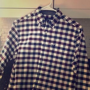 Men’s American eagle button up plaid shirt